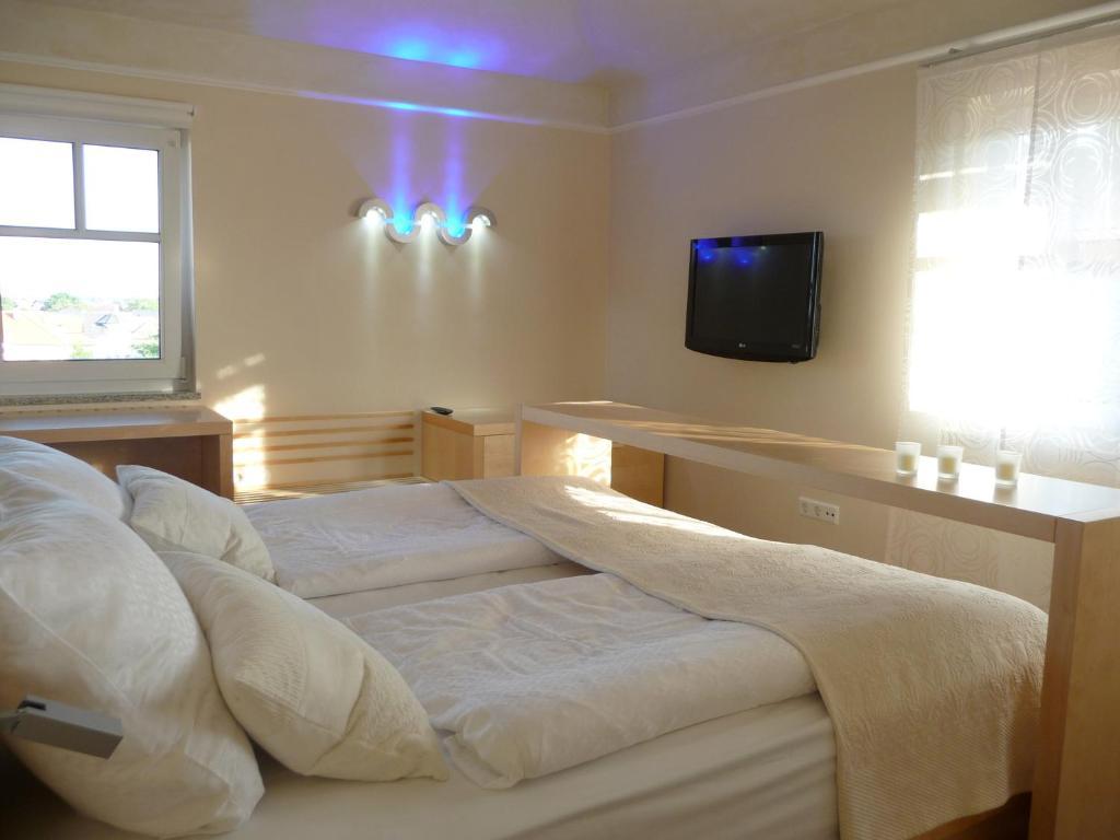 Gostilna In Motel Pri Lesniku Maribor Oda fotoğraf