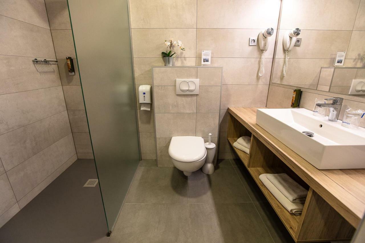 Gostilna In Motel Pri Lesniku Maribor Dış mekan fotoğraf